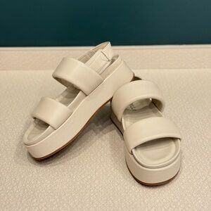 Habille Platform Leather Sandals Off White/Cream Size 38/8